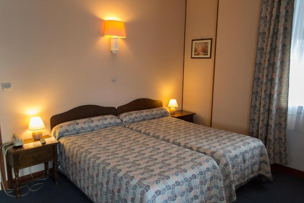 Hotel De Flandre Compiègne Pokoj fotografie