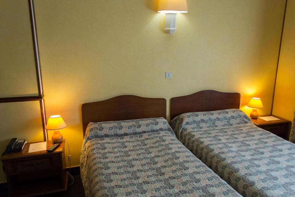 Hotel De Flandre Compiègne Pokoj fotografie
